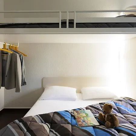 Hotelf1 Moulins Sud 3*